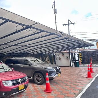 diseño e instalacion de pergolas en chia